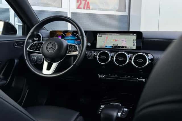 Mercedes-Benz A-Klasse (2022) thumbnail 3