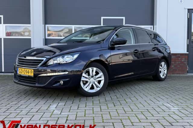 Peugeot 308 (2015) thumbnail 1