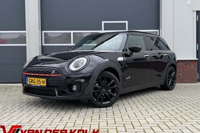 MINI Clubman (2019) thumbnail 1
