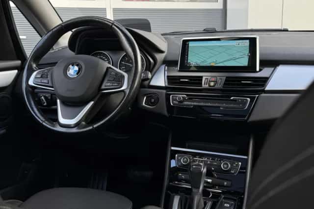 BMW 2-Serie Active Tourer (2017) thumbnail 3