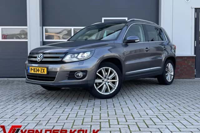 Volkswagen Tiguan (2011) thumbnail 1