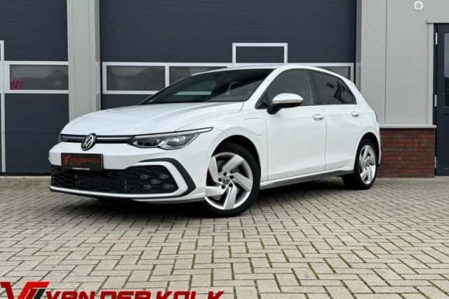 Volkswagen Golf (2020) thumbnail 1