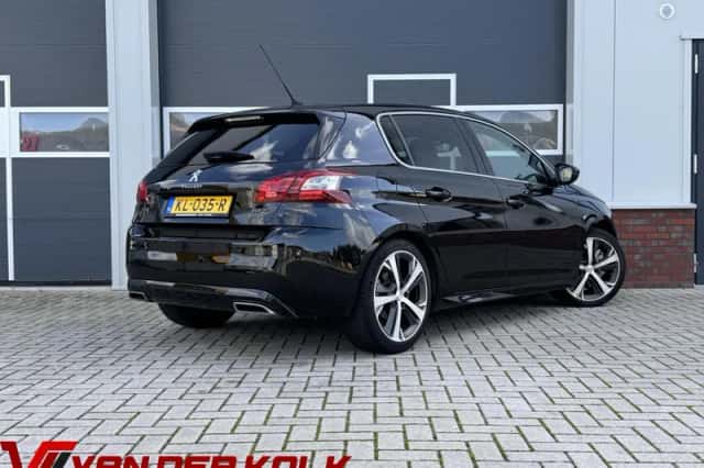 Peugeot 308 (2016) thumbnail 2