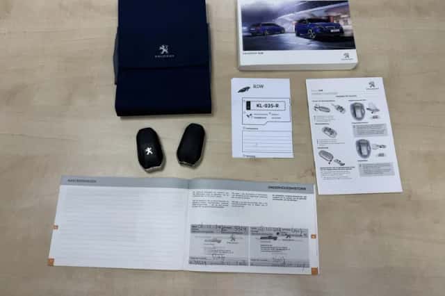 Peugeot 308 (2016) thumbnail 4