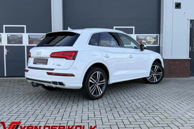 Audi Q5 (2020) thumbnail 2