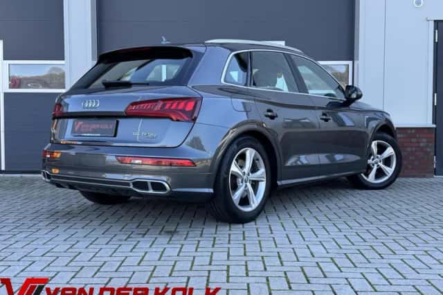 Audi Q5 (2020) thumbnail 2