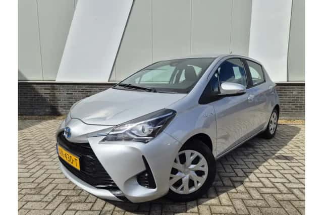 Toyota Yaris (2019) thumbnail 1