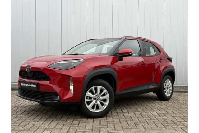 Toyota Yaris Cross (2025) thumbnail 1