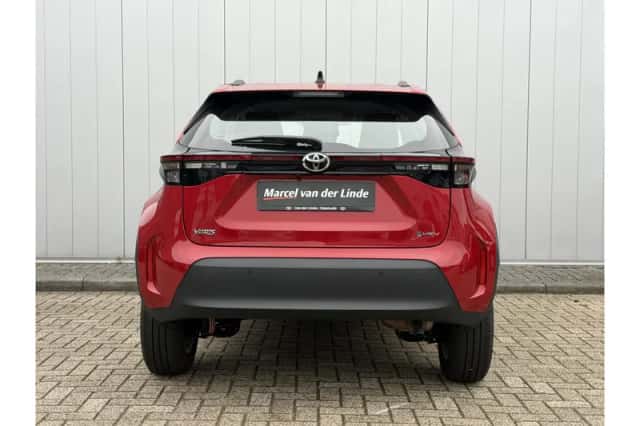 Toyota Yaris Cross (2025) thumbnail 5