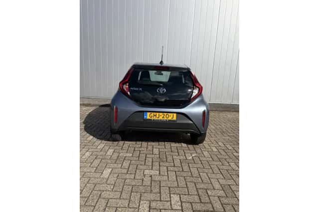 Toyota Aygo X (2024) thumbnail 4