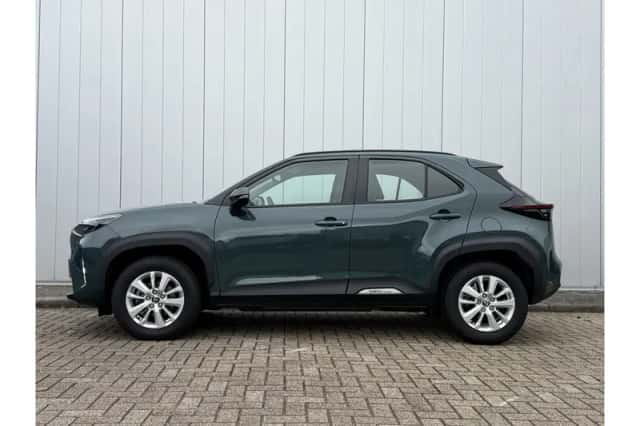 Toyota Yaris Cross (2025) thumbnail 2