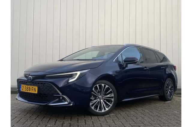 Toyota Corolla (2024) thumbnail 1