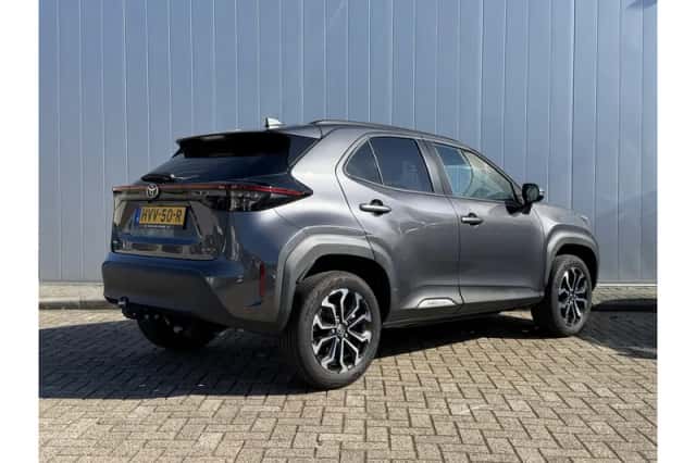 Toyota Yaris Cross (2025) thumbnail 4