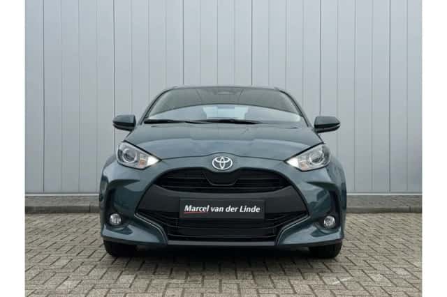 Toyota Yaris (2026) thumbnail 3