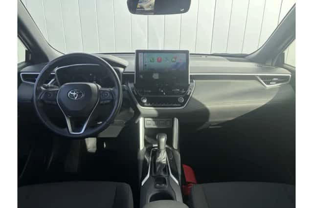 Toyota Corolla Cross (2024) thumbnail 6