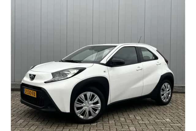 Toyota Aygo X (2024) thumbnail 1
