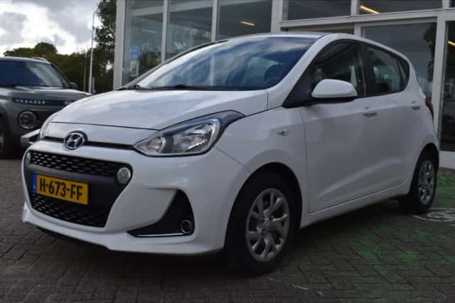 Hyundai i10 (2020) thumbnail 3