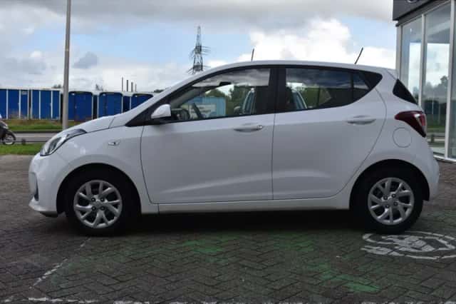 Hyundai i10 (2020) thumbnail 4