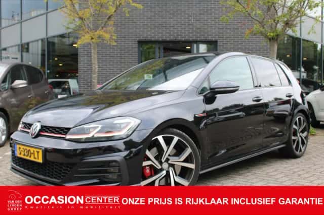 Volkswagen Golf (2017) thumbnail 1