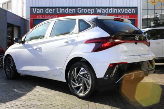 Hyundai i20 (2026) thumbnail 3