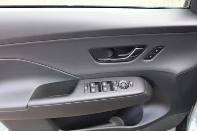 Hyundai Kona (2026) thumbnail 3