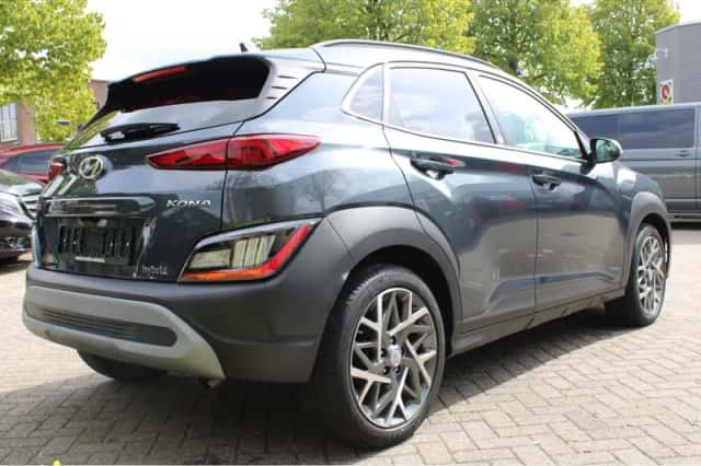 Hyundai Kona (2021) thumbnail 5