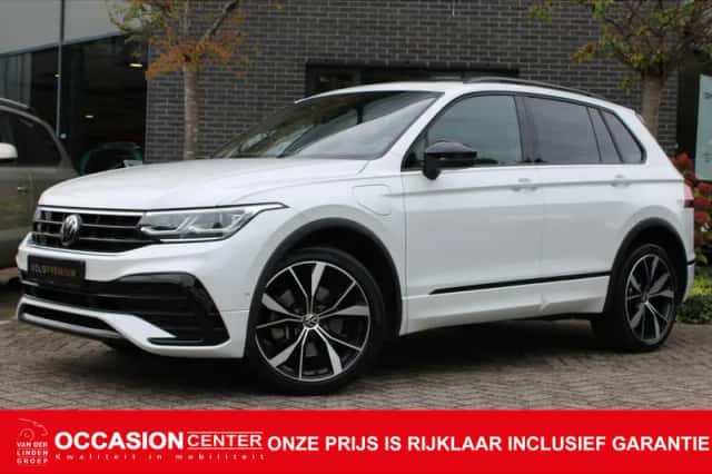 Volkswagen Tiguan (2023) thumbnail 1