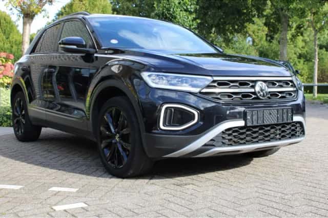 Volkswagen T-Roc (2024) thumbnail 5