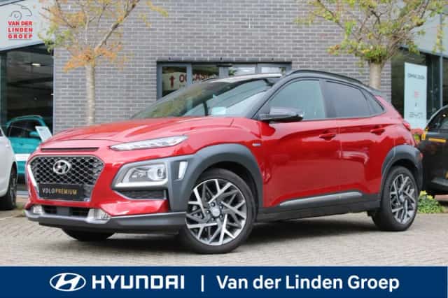 Hyundai Kona (2021) thumbnail 1
