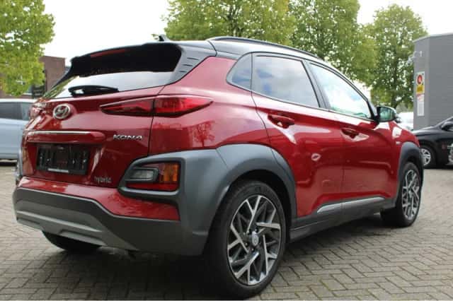 Hyundai Kona (2021) thumbnail 5