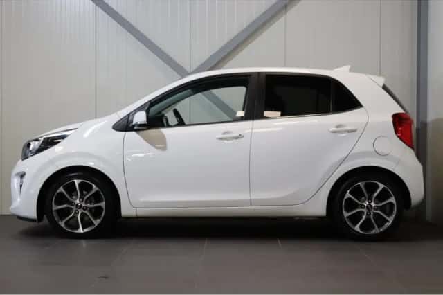 Kia Picanto (2019) thumbnail 2