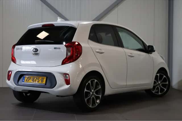 Kia Picanto (2019) thumbnail 5