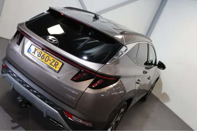 Hyundai Tucson (2023) thumbnail 4