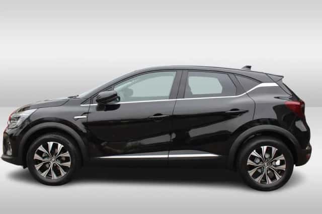 Renault Captur (2024) thumbnail 3