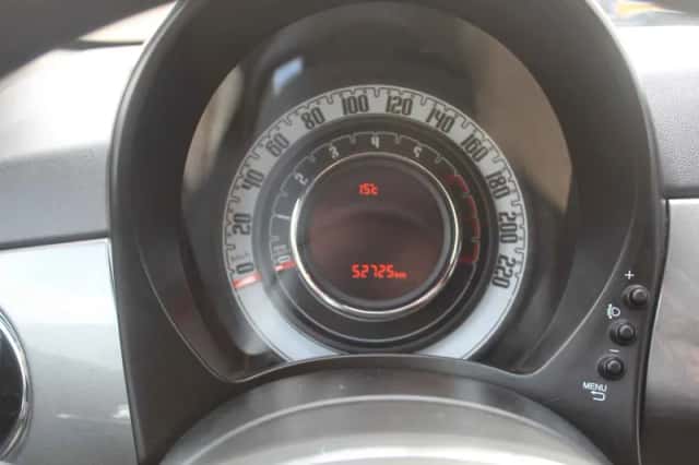 Fiat 500 (2023) thumbnail 5