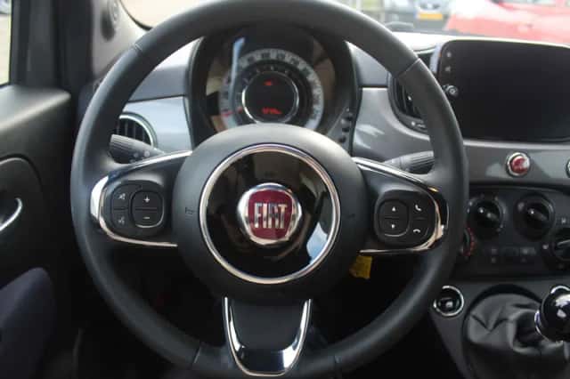 Fiat 500 (2023) thumbnail 6