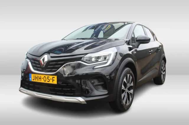 Renault Captur (2024) thumbnail 3