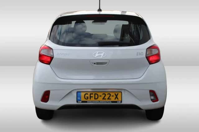 Hyundai i10 (2024) thumbnail 5