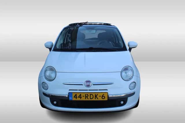 Fiat 500 (2011) thumbnail 2