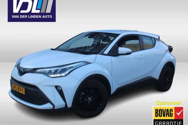 Toyota C-HR (2023) thumbnail 1