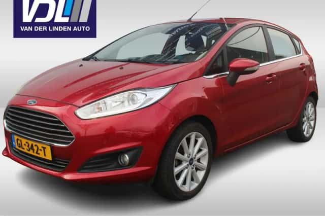 Ford Fiesta (2015) thumbnail 1