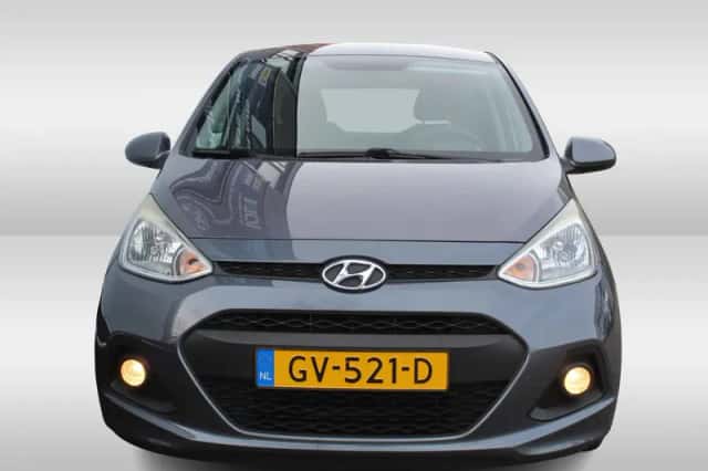 Hyundai i10 (2015) thumbnail 2