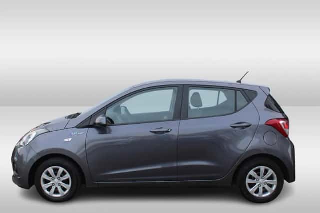Hyundai i10 (2015) thumbnail 3