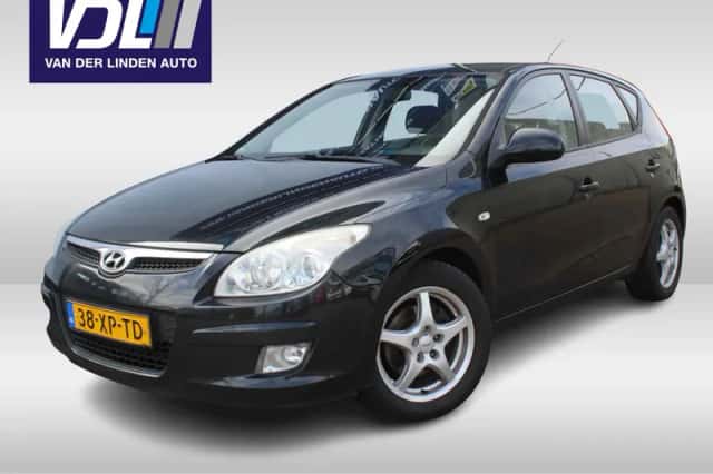 Hyundai i30 (2007) thumbnail 1