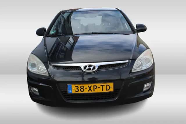 Hyundai i30 (2007) thumbnail 2