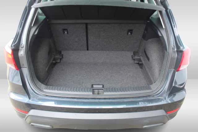 SEAT Arona (2023) thumbnail 6