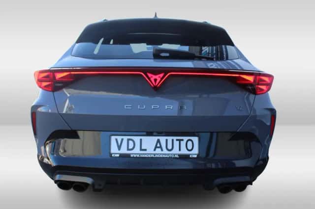 CUPRA Formentor (2025) thumbnail 5