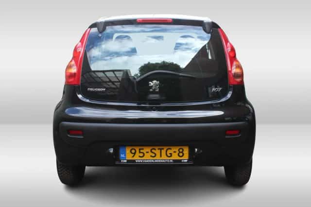Peugeot 107 (2011) thumbnail 5