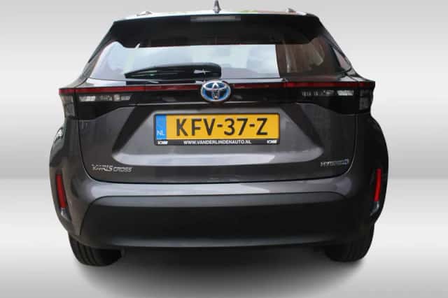 Toyota Yaris Cross (2023) thumbnail 5