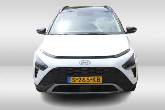 Hyundai Bayon (2022) thumbnail 2